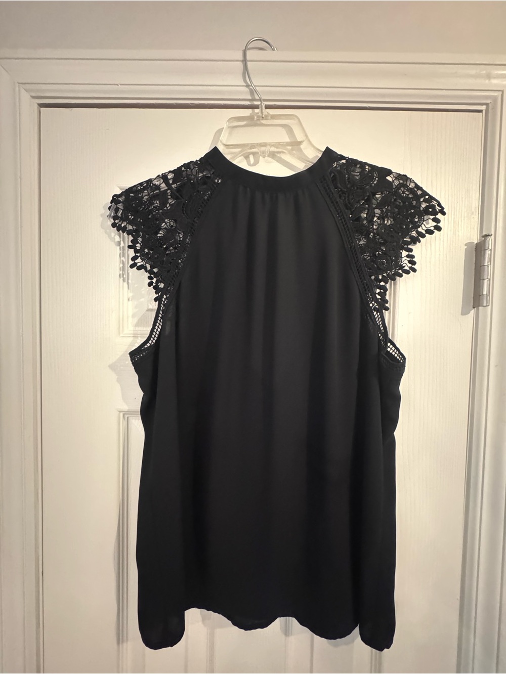 Express Black Lace Cap Shoulder Top